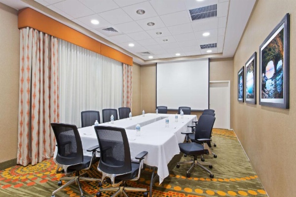 Hampton Inn By Hilton Sault Ste Marie MI image 28