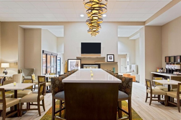 Hampton Inn By Hilton Sault Ste Marie MI image 8